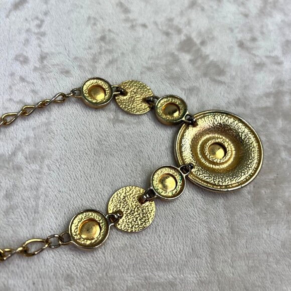Chunky Gold Tone Link Statement Necklace Round Pendant - Picture 4 of 5